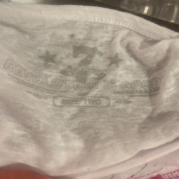 Revolution size 2 short sleeve white skull t shirt - Picture 4 of 4